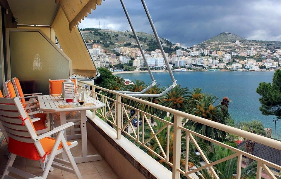 Apartment In Saranda Exterior photo